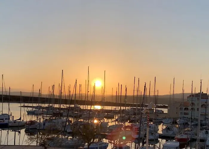 Appartement Avec Vue Sur Le Port